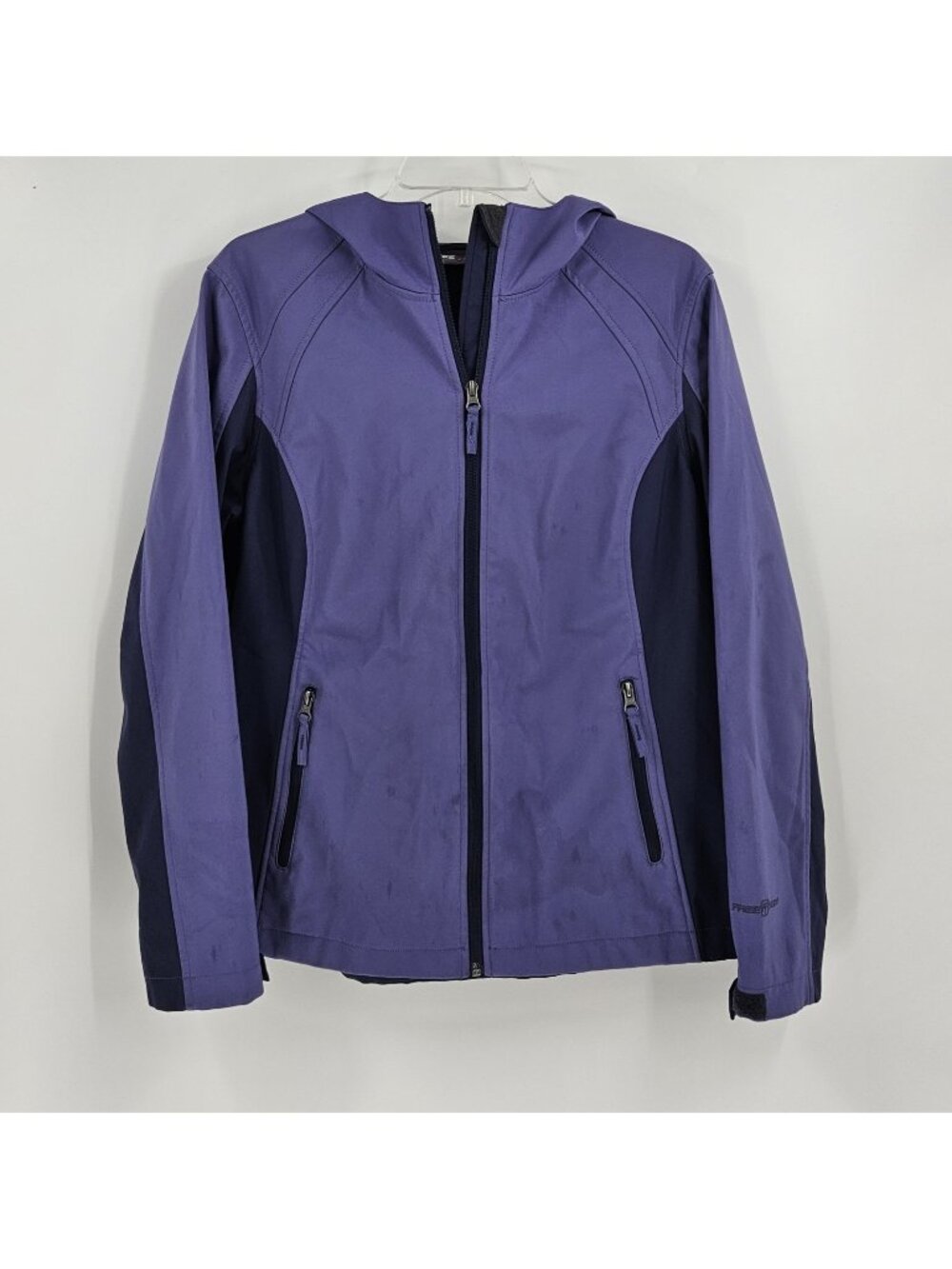 Free Tech Jacket Womens Large 12-14 Softshell Purple Full Zip Hooded Camp Hiking